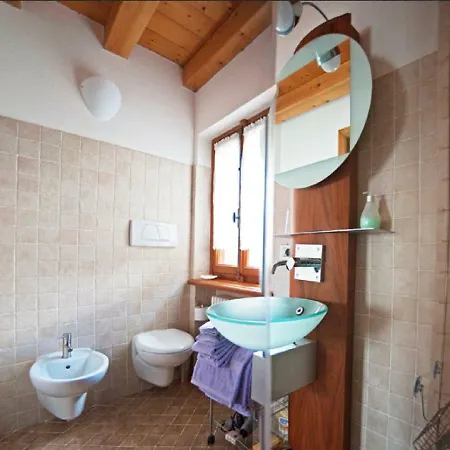 Bed & Breakfast Bus De L'och Feltre