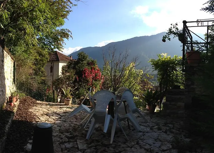 Bus De L'och Bed & Breakfast *